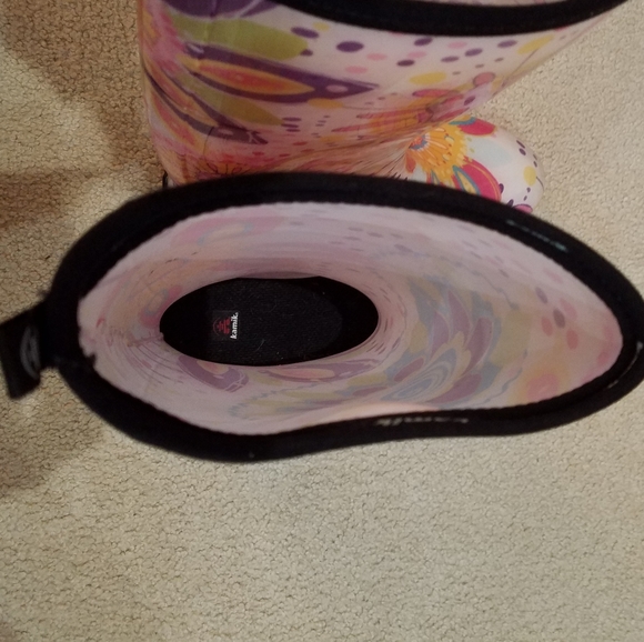 Kamik Rain Boots Tall Rubber Floral Print Water Proof Traction Sole Size 10 NWOT - Picture 10 of 15